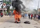 Demo Tolak Tambang Emas di Muratara Berujung Blokade Jalinsum dan Bakar Ban