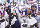 Suasana Haru Iringi Kedatangan Kloter Pertama Jemaah Haji di Palembang