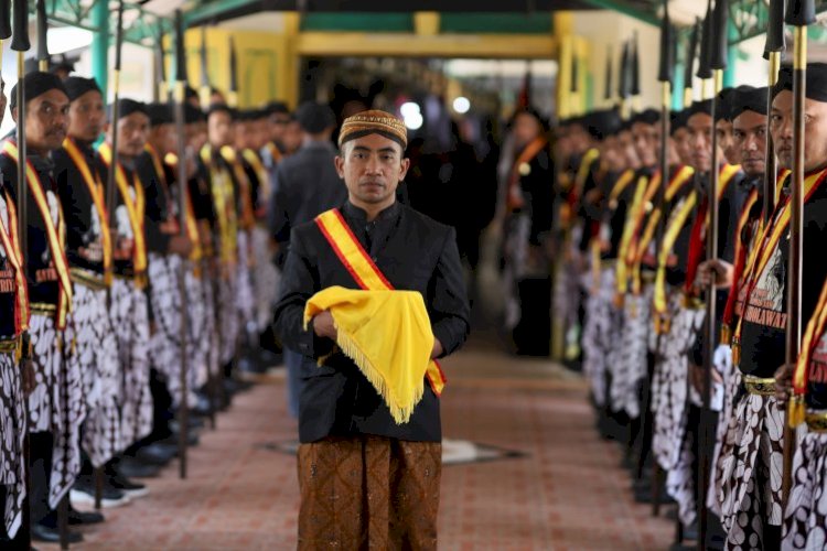    11 Fakta Penjamasan Pusaka Sunan Kalijaga: Makna Mendalam! 