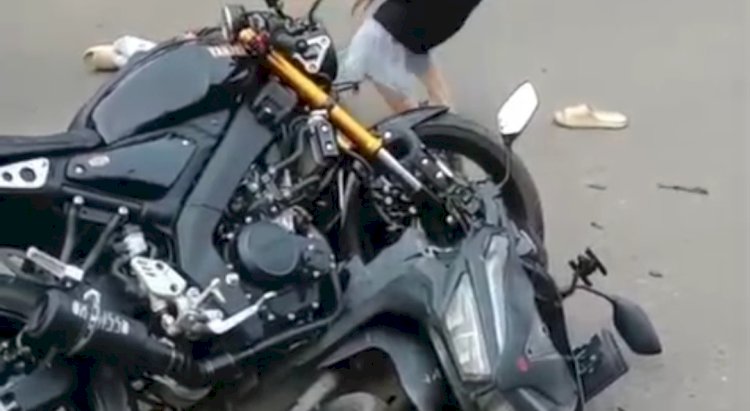 Kondisi motor korban yang mengalami rusak parah di TKP/ist