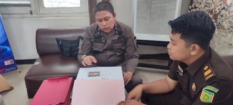 Kejaksaan Negeri (Kejari) Musi Rawas resmi melimpahkan berkas perkara lima tersangka kasus dugaan korupsi penerbitan Surat Penguasaan Hak (SPH) izin perkebunan kelapa sawit/ist