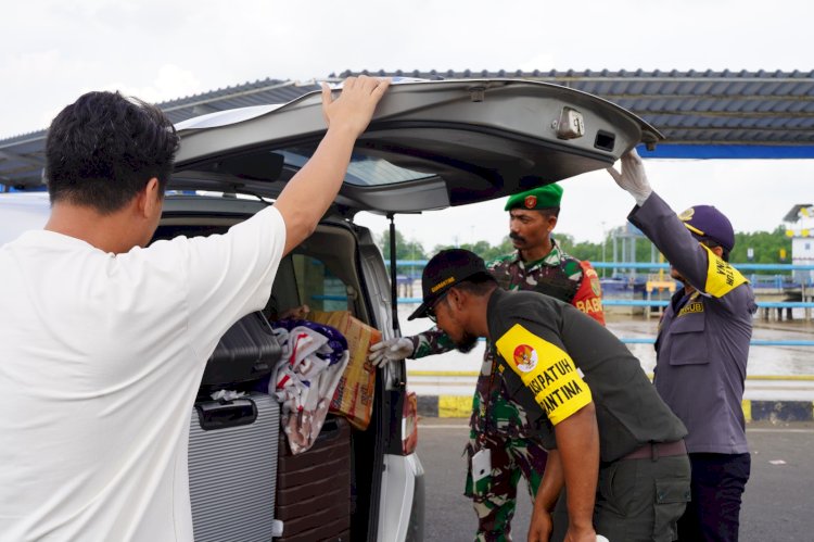 Badan Karantina Indonesia (Barantin) melalui Balai Karantina Hewan, Ikan, dan Tumbuhan Sumatera Selatan (Karantina Sumsel) menggelar Operasi Patuh Karantina di Pelabuhan Tanjung Api-Api/ist