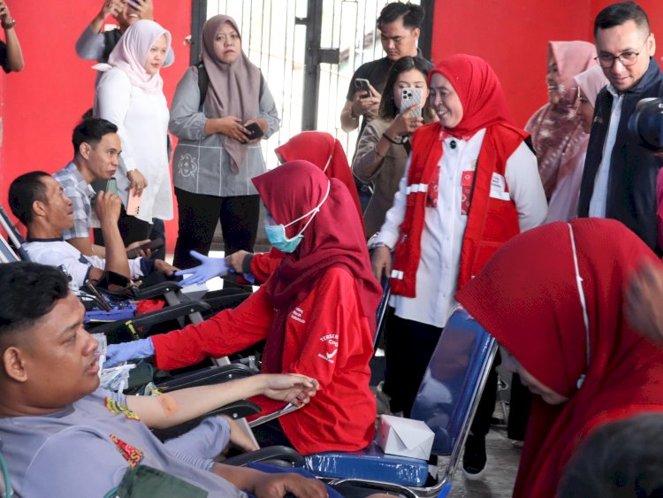  Aksi kemanusiaan kembali ditunjukkan Dinas Pemadam Kebakaran dan Penanggulangan Bencana (DPKPB) Kota Palembang. (Handout)