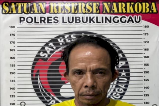 Tersangka Amin Pranata ditangkap dan diamankan di Polres Lubuklinggau.(Handout)